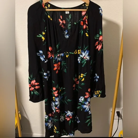 🎉Floral Sleeved A-Line Tie-Neck Dress - Picture 1 of 4